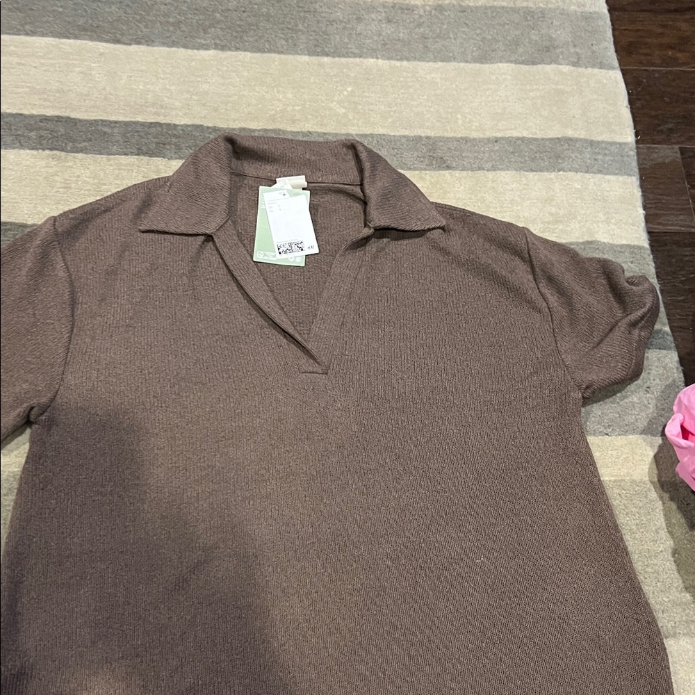 H&M Brown Collared Top